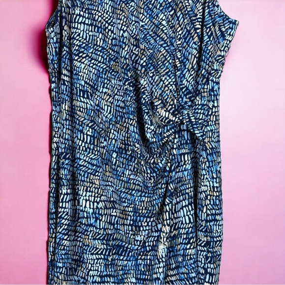 NICE+ZOE Plus Side Twist Sheath Dress - Picture 2 of 3